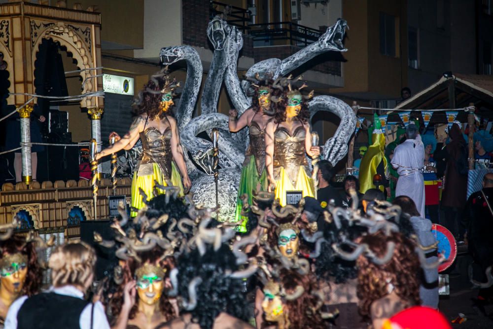 Muro se viste de color con su tradicional carnaval