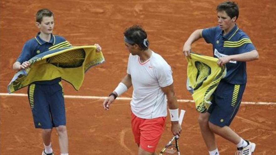 Nadal supera la segunda ronda con frialdad