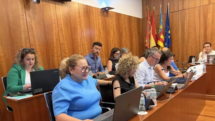 El Ayuntamiento de Orihuela asegura que las retribuciones a funcionarios de 2024 anuladas por el TSJ beneficiaban a toda la plantilla y no solo a altos cargos