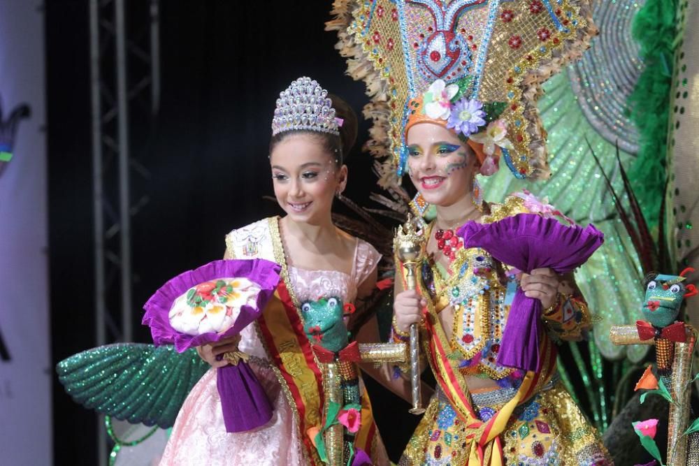 Andrea Guerrero, de la comparsa Los Gnomos, reina infantil del Carnaval de Cartagena 2017