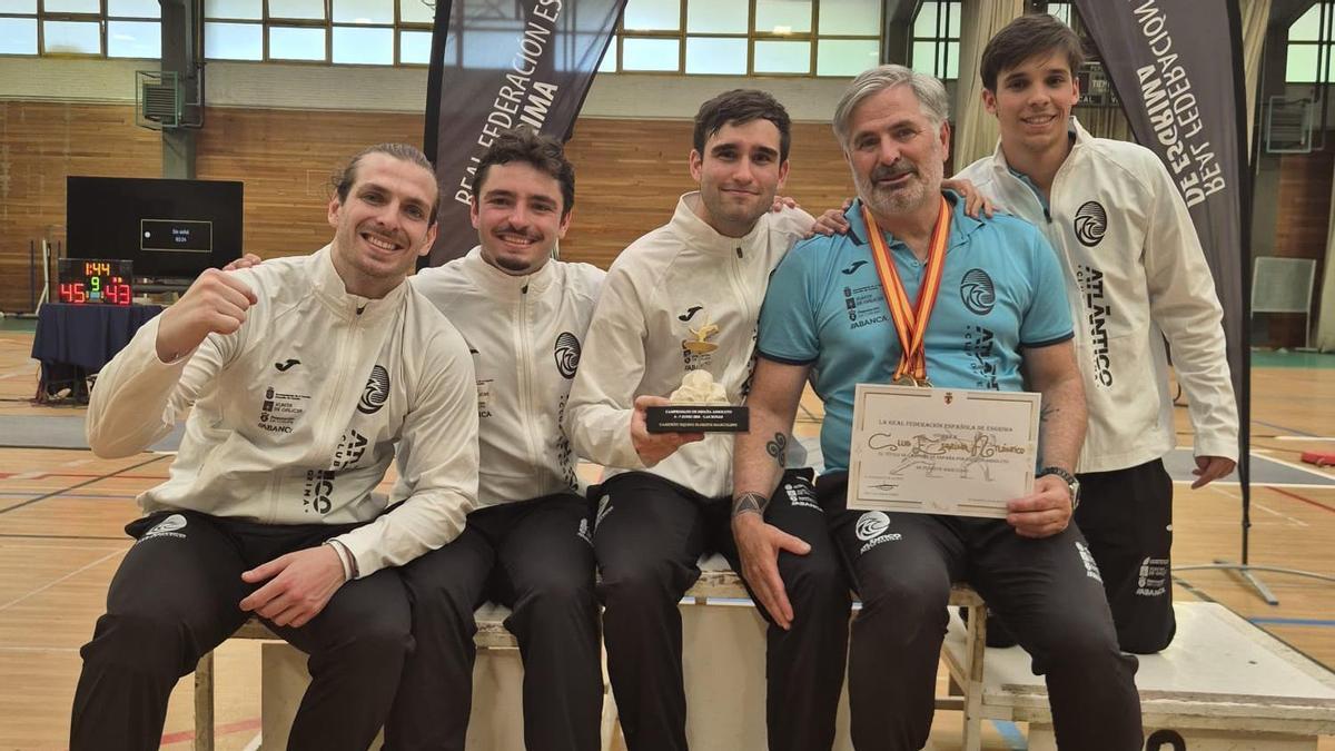 El Club Esgrima Atlántico hace historia al coronarse campeón de España absoluto de florete