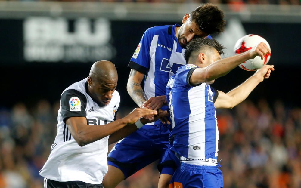 Valencia - Alavés, en imágenes