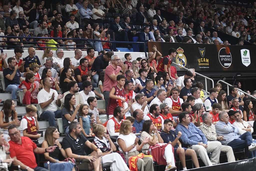 Todas las imágenes de la semifinal de la Supecopa entre el UCAM Murcia y el Unicaja