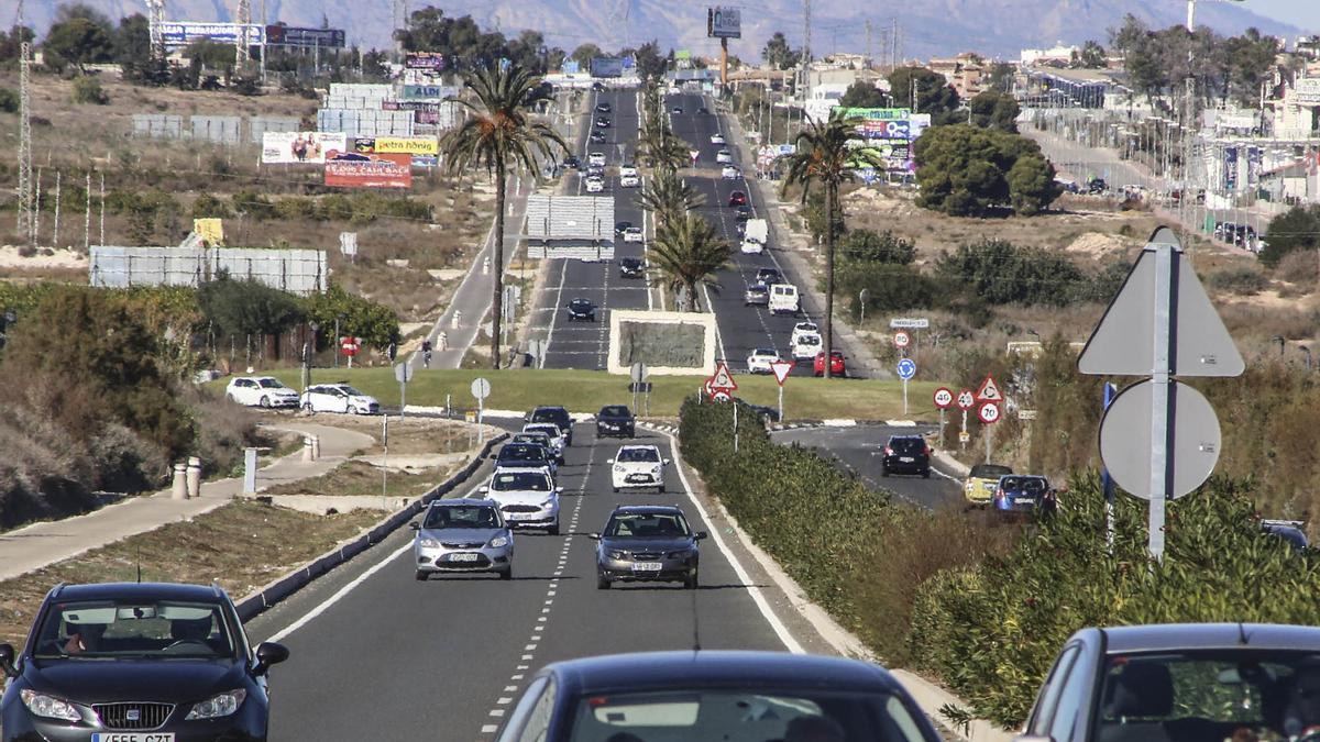 La CV-905 donde se ha producido el accidente y que tiene una limitación de velocidad de 50 km por hora