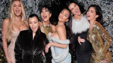 &quot;Ni tiempo ni dinero suficiente&quot;: Kris Jenner se sincera sobre su relación con sus 13 nietos