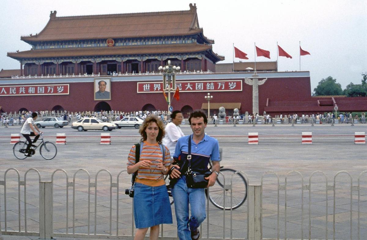 Mayte Galindo y Enric Moreno en sus viajes por el mundo. Mayte Galindo y Enric Moreno en sus viajes por el mundo.