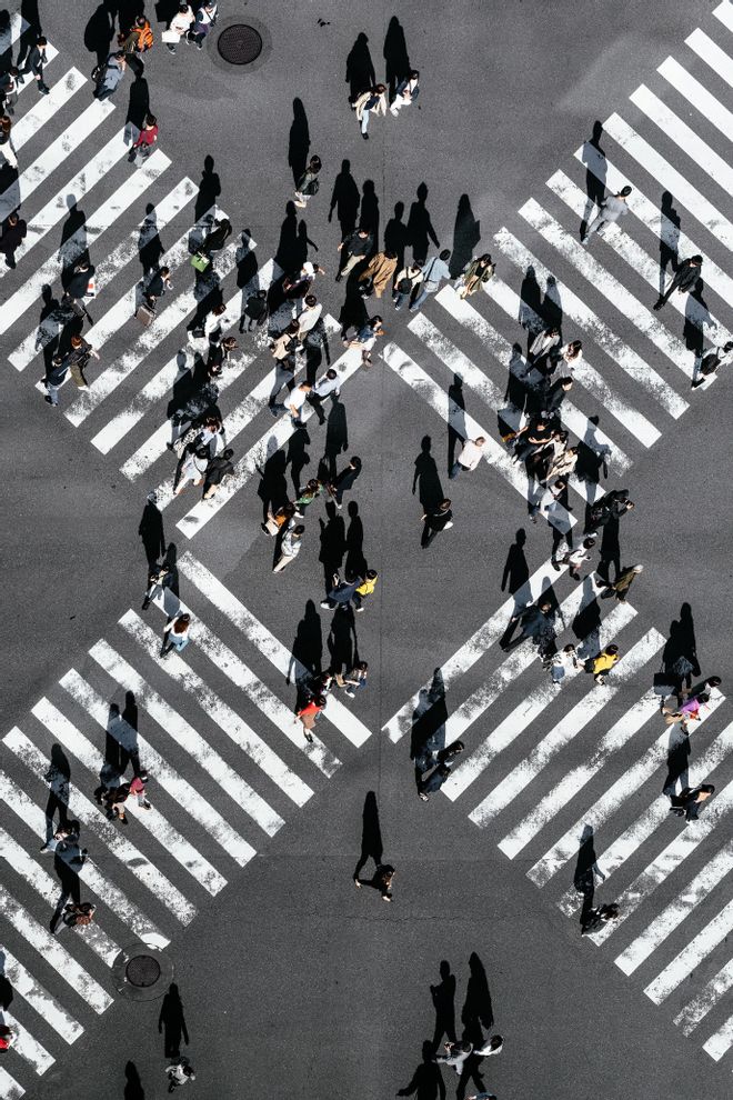 Gente caminando