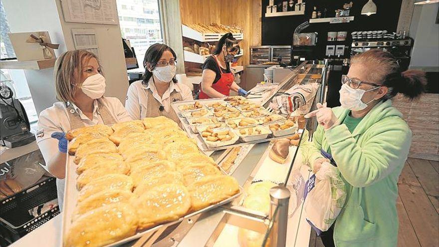 Torrijas en una de las Pastelerías Roldán.