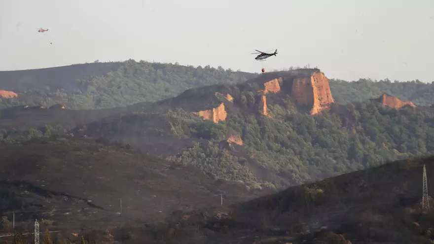 Los fuegos golpean la Península desde Zamora y León hasta Tarifa