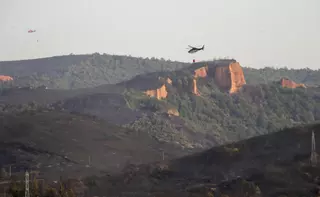 Los fuegos golpean la Península desde Zamora y León hasta Tarifa