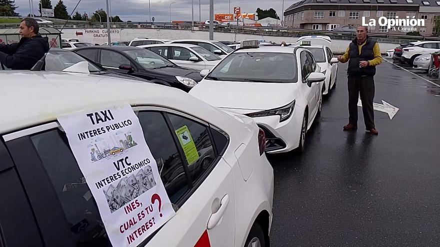 Protesta de taxistas en A Coruña: una caravana para denunciar el intrusismo de los VTC