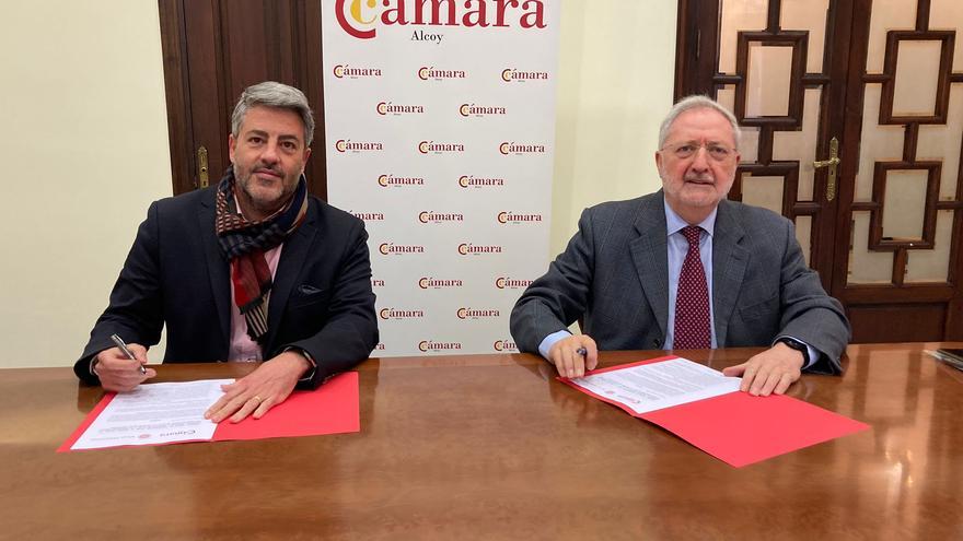 La Cámara de Alcoy y Alcoi Industrial firman un acuerdo para fomentar la formación y la investigación en materia de patrimonio histórico-industrial