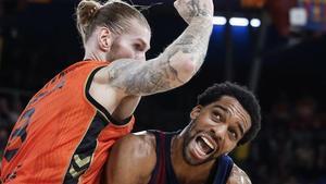 El Barça canvia el seu destí contra el València i torna a guanyar