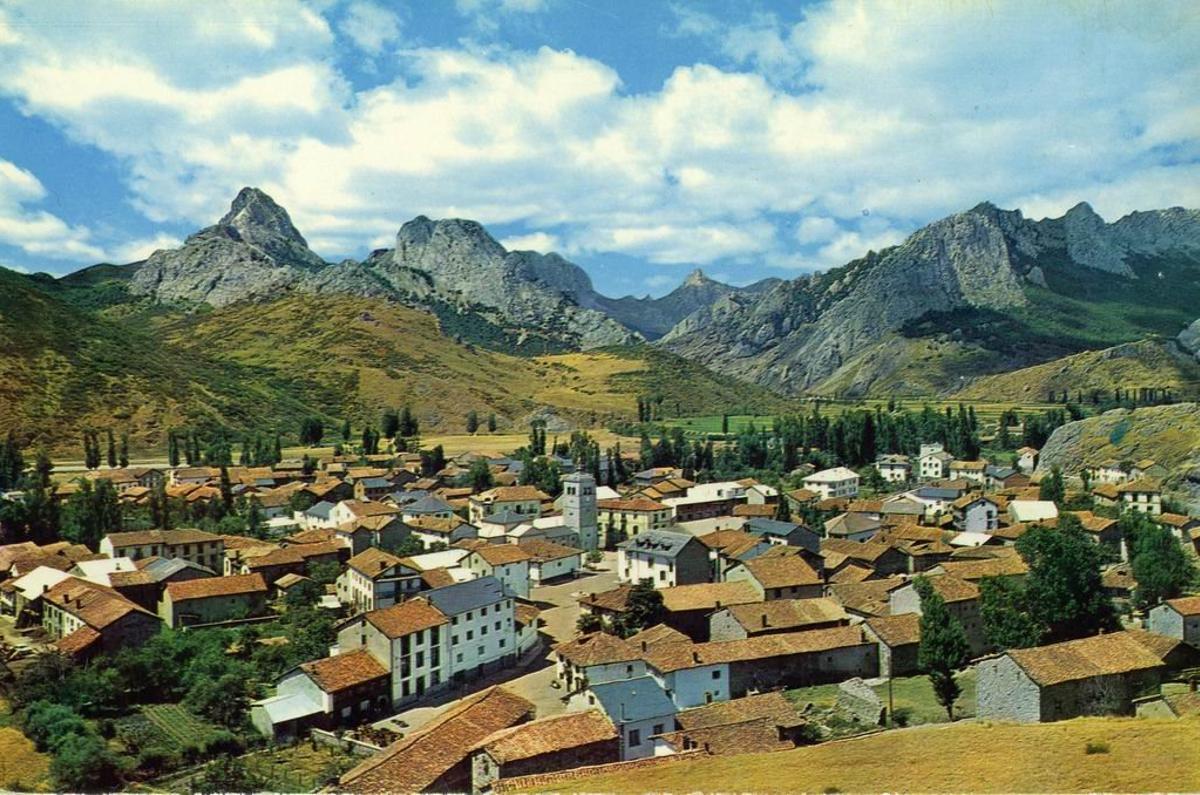 Riaño, antes de desaparecer