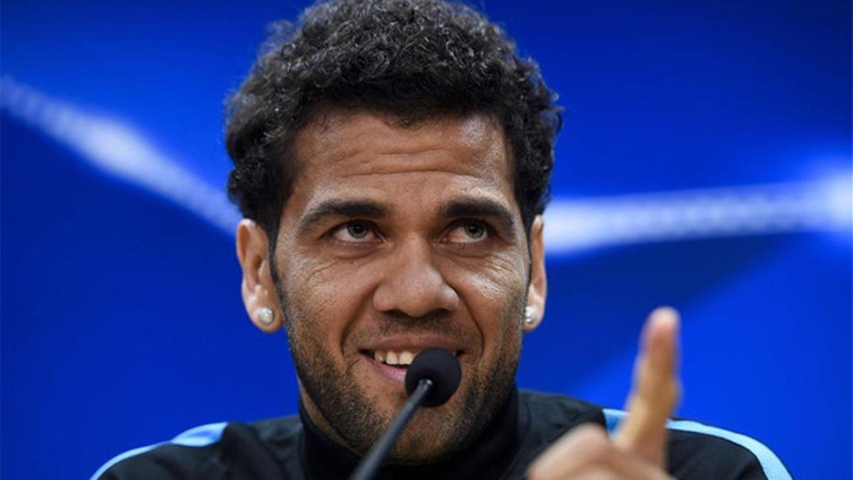 Alves se despachó a gusto contra la prensa