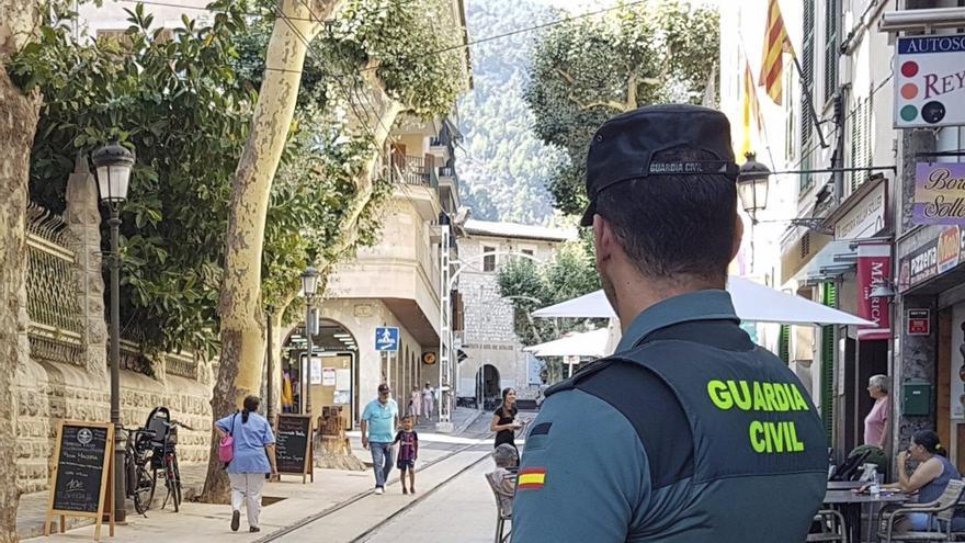 Condenado por acosar en Sóller a un guardia civil con insultos como ‘puta foraster’