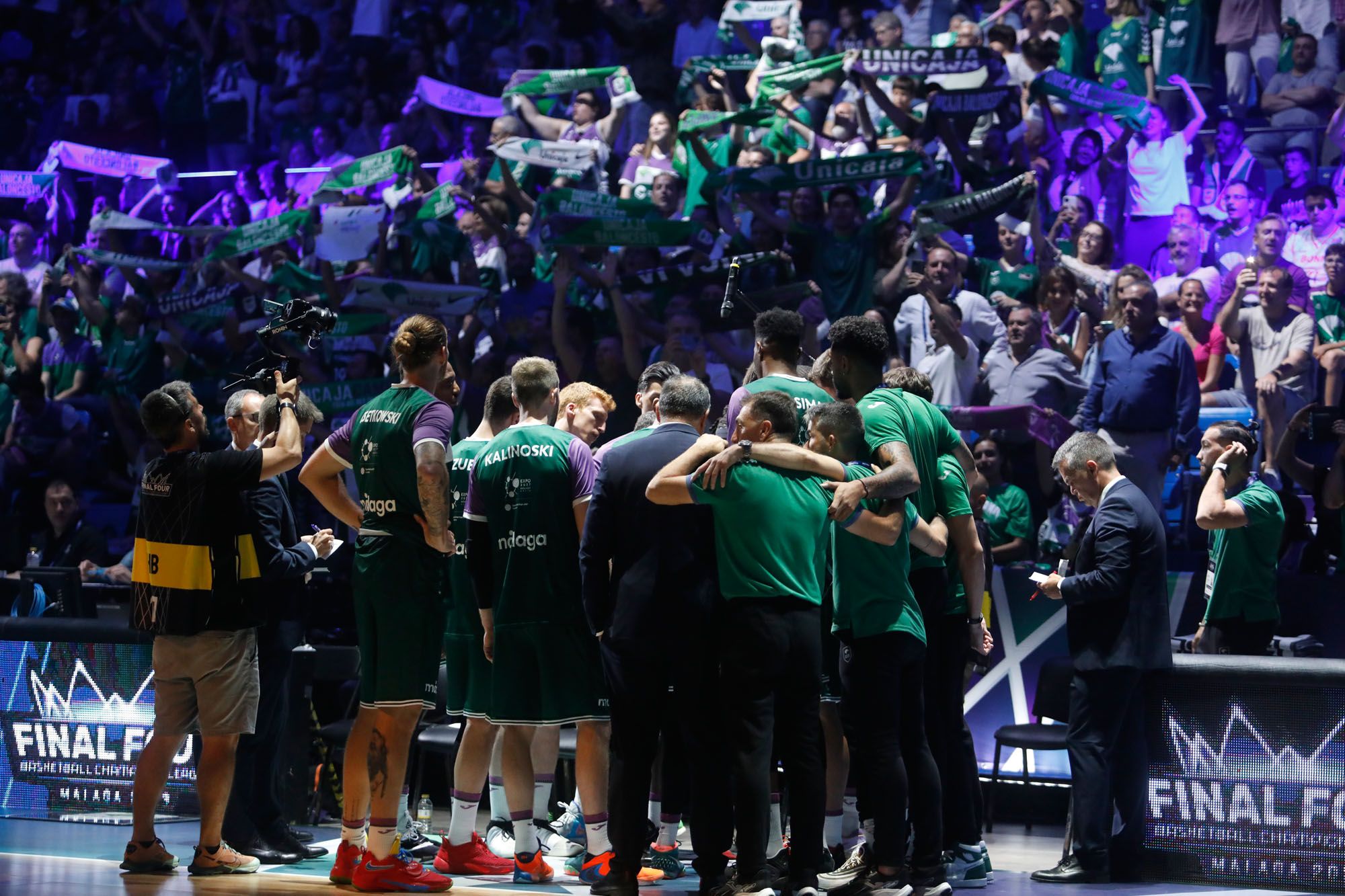 El Unicaja - Telekom Bonn, semifinal de la BCL, en imágenes