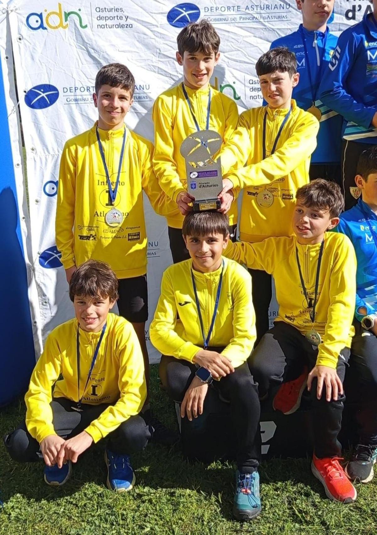Subcampeones de Asturias sub14.jpeg