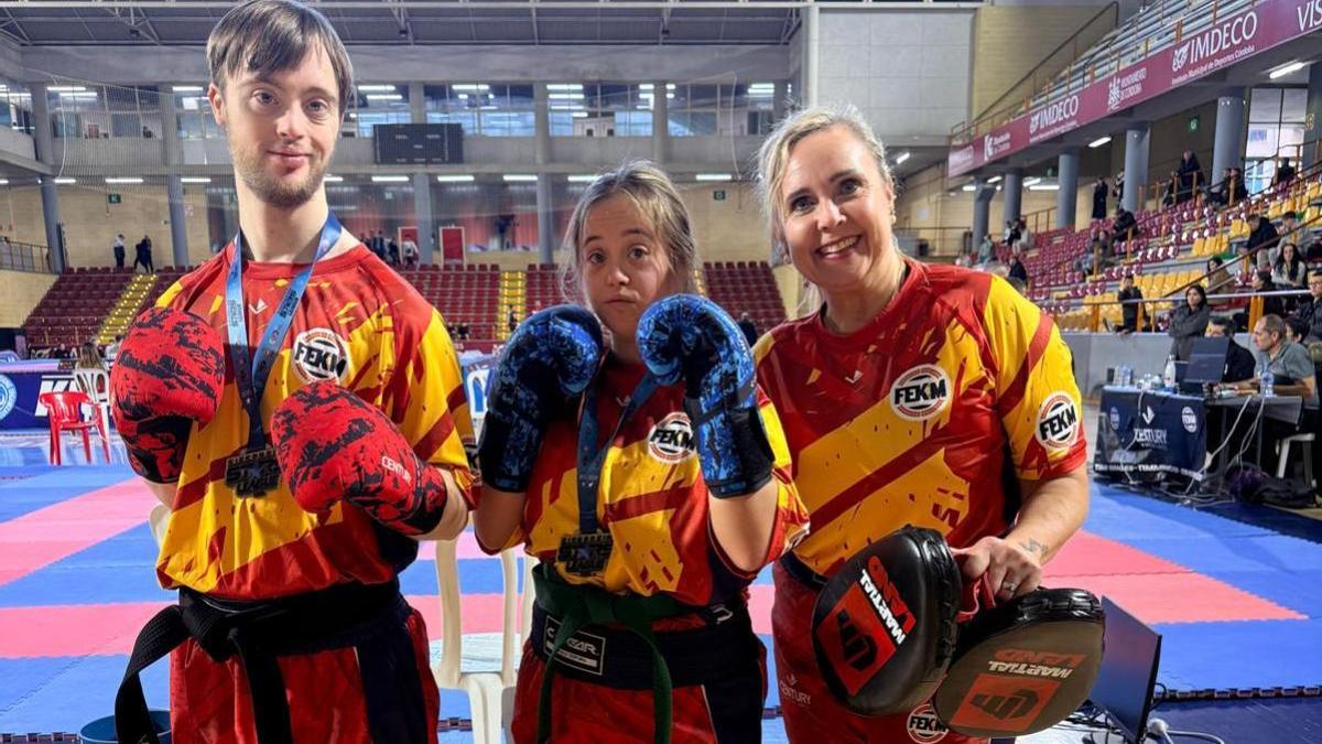 Antonio Romero, Laura Molina y Yolanda Aguilar, en Vista Alegre.