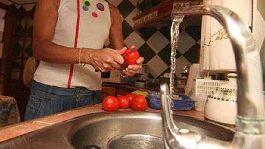 Solo Esparragalejo y Valdelacalzada aún no tienen agua apta para el consumo