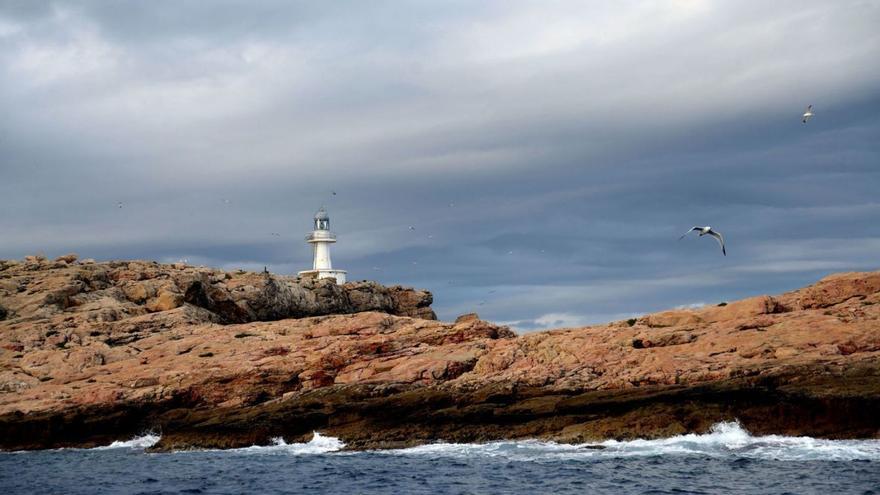 El Govern aprueba las reservas marinas de ses Bledes y es Vedrà-Vedranell