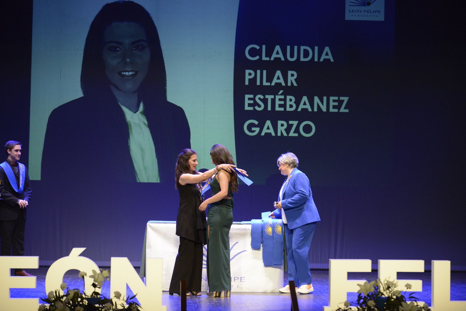 Graduación de bachilleres y alumnos de FP y Ciclos Formativos del IES León Felipe