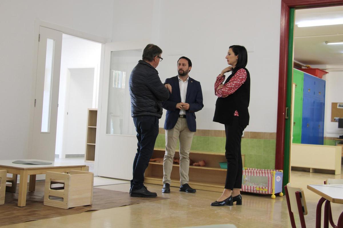 Toledo y España en el interior del colegio Guitarrista Tárrega.