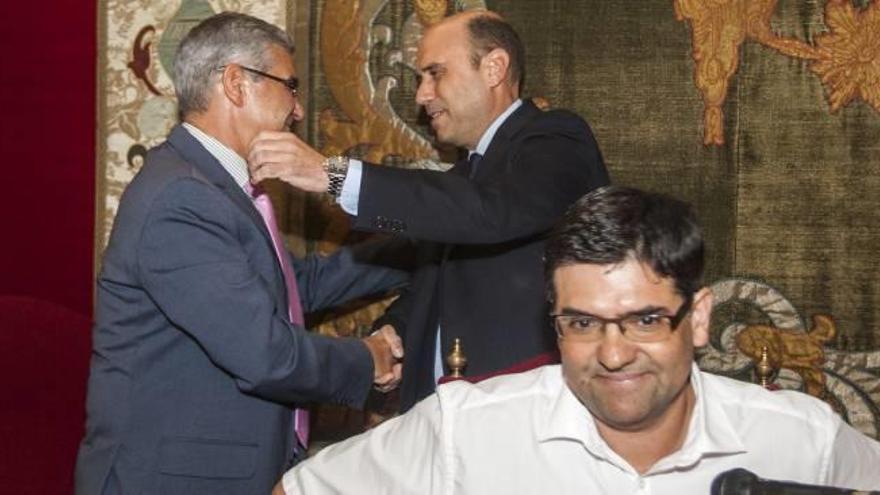 El Ayuntamiento pide al Consell que retire el ATE de Ikea y anule la apertura del comercio en festivos