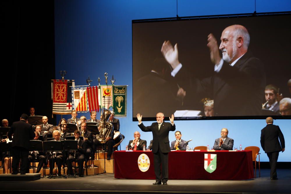 Alcoy ensalza a los cargos de las Fiestas de 2017