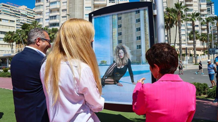 Benidorm convierte sus calles y el Ayuntamiento en una gran galería con dos nuevas exposiciones de artistas