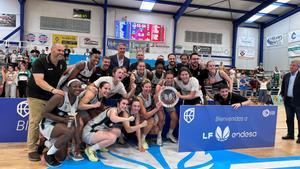 El Joventut femenino celebró el ascenso con la presencia del alcalde Albiol