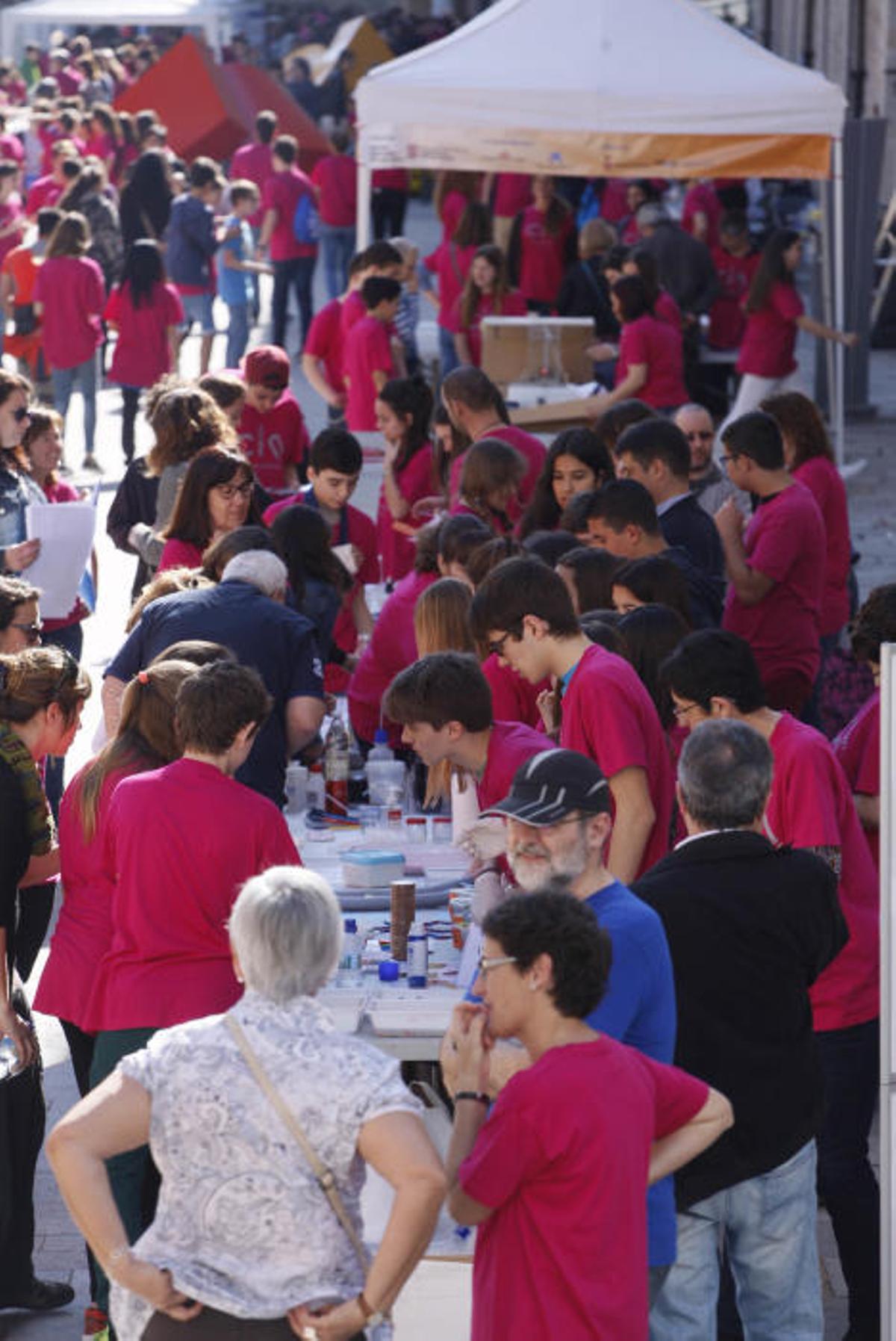 Fira "Ciència entre tots" a Girona Fira "Ciència entre tots" a Girona