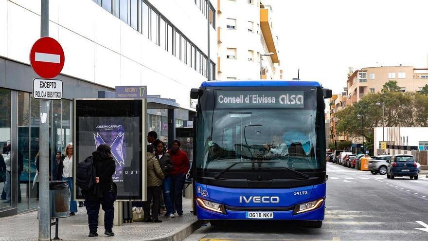 El Consell y el Ayuntamiento de Ibiza mejorarán el servicio de autobús entre Cas Serres y el Hospital Can Misses