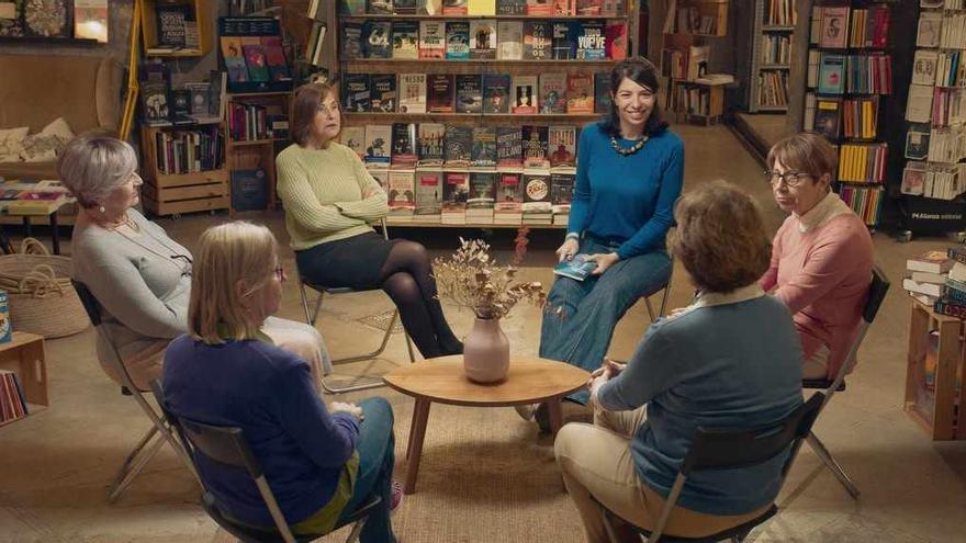 El documental de Marga Melià ‘Cien libros juntas’ llega a CineCiutat y Rívoli tras su estreno en Madrid