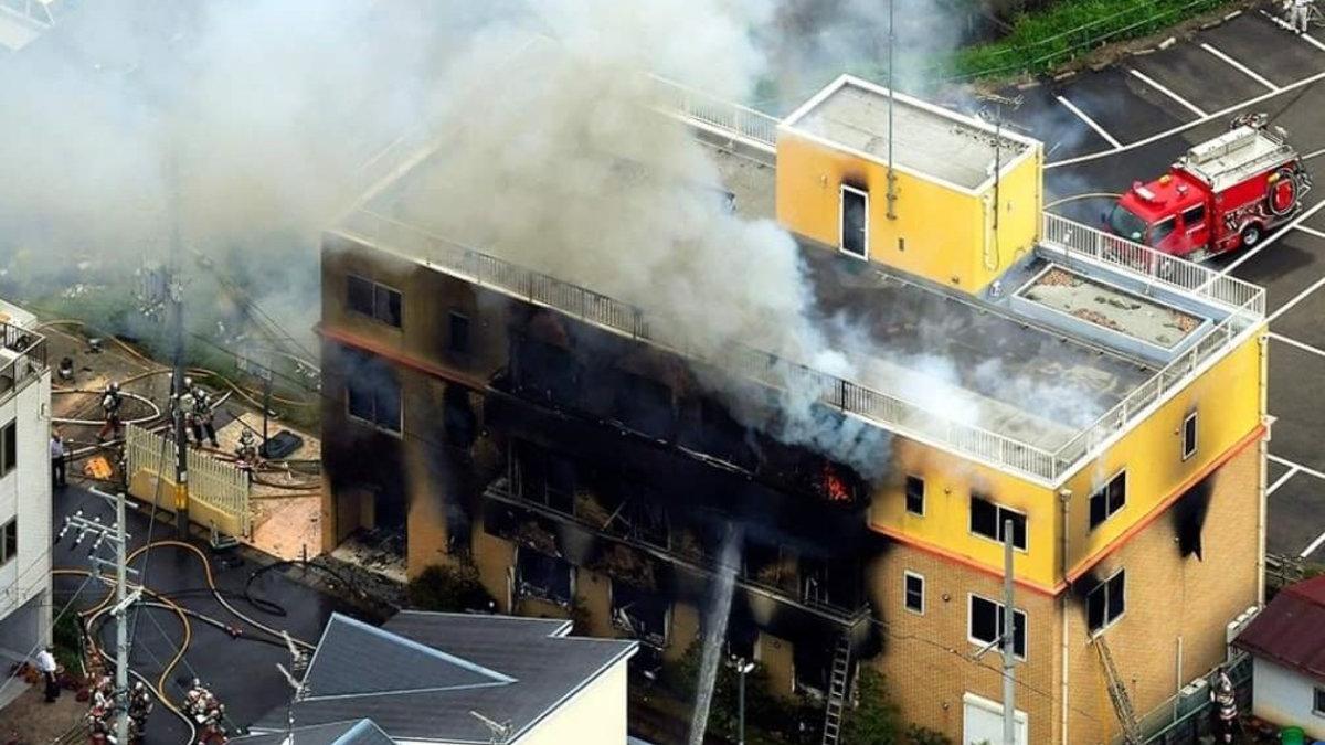 Edificio que alberga la empresa Kioto Animation, ubicada en Kioto, fue incendiado de forma intencionada.