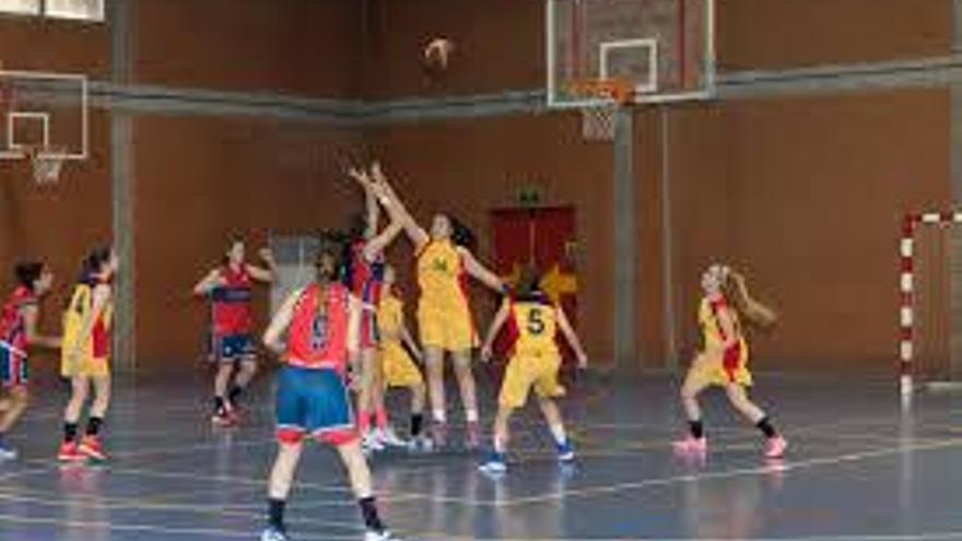 El baloncesto femenino queda el 8º de España