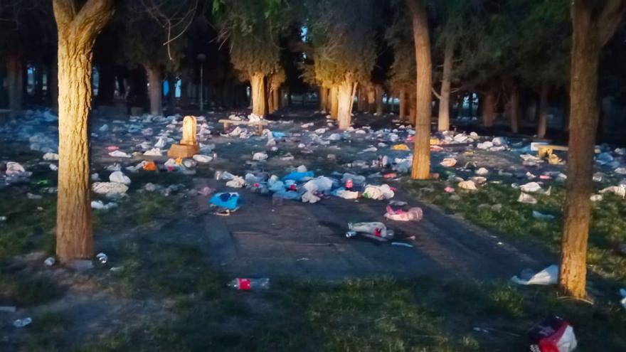 El Ayuntamiento de Huesca denuncia la falta de civismo tras una fiesta universitaria