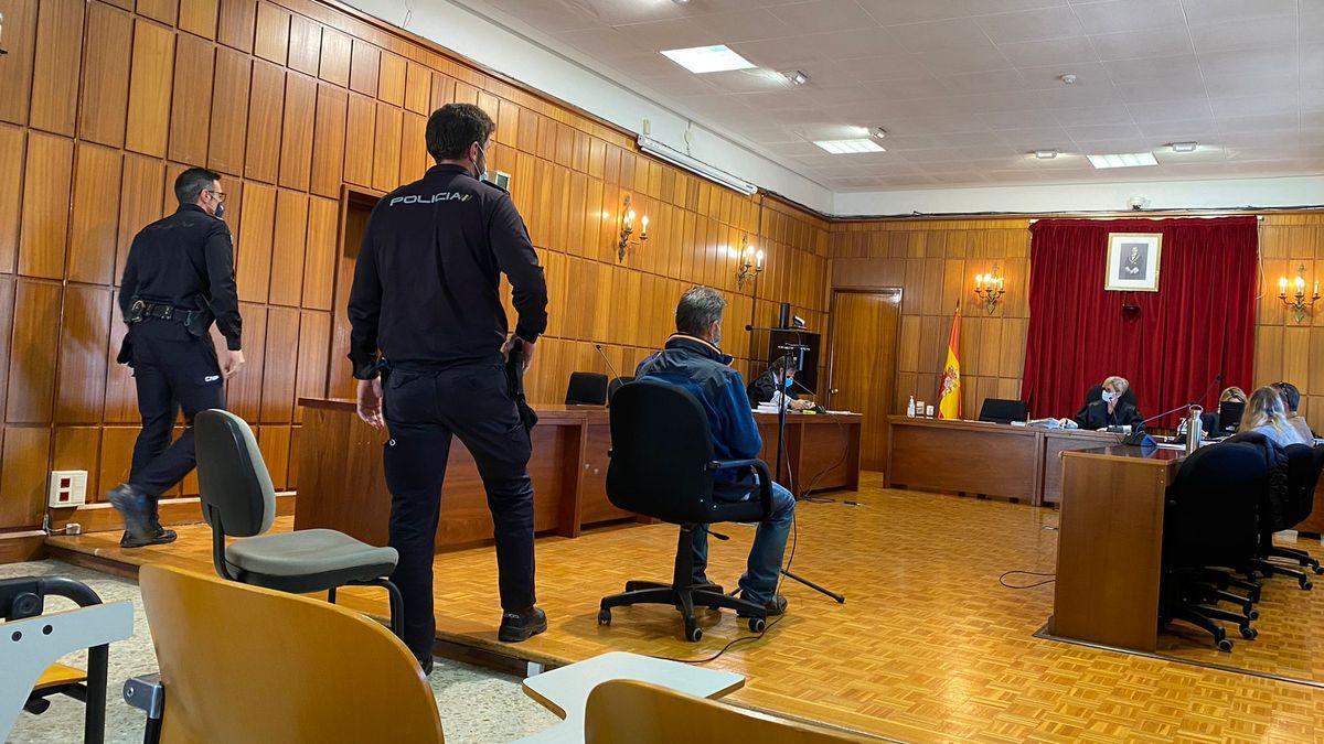 El acusado, este lunes en la Audiencia Provincial de Murcia.