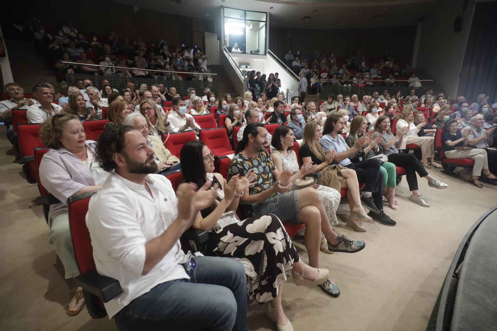 Presentación del libro de José Castro: “Barrotes retorcidos. Memorias de un juez”