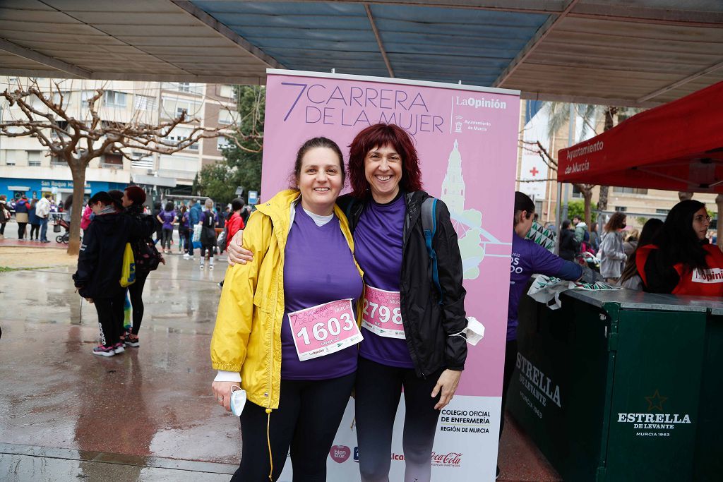 Carrera de la Mujer Murcia 2022: las participantes posan en el photocall