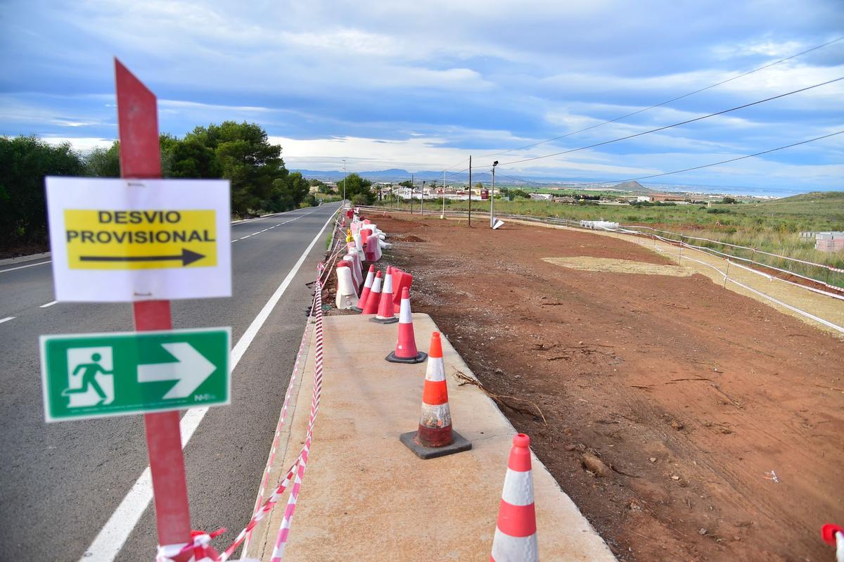 Los trabajos previos para construir la planta fotovoltaica ya han comenzado.