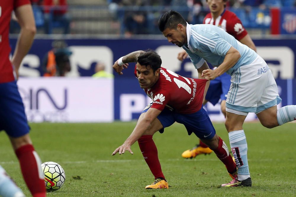 Derrota agridulce en el Calderón. // EFE