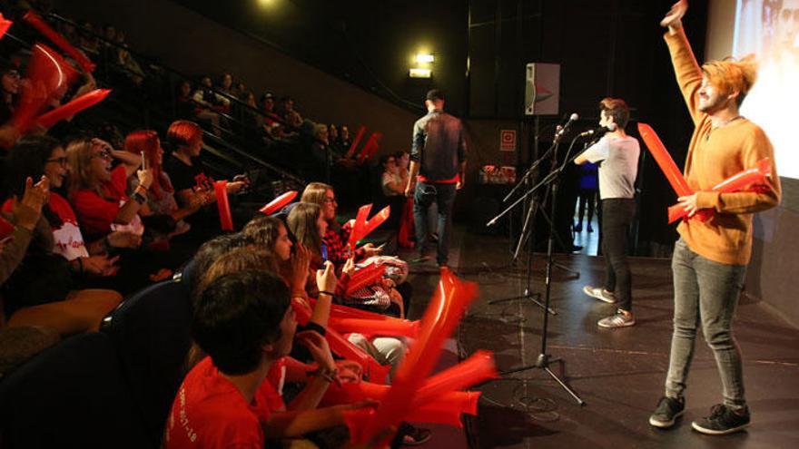 Los youtubers Doble A, ayer en el evento que se celebró en el Teatro Alameda.