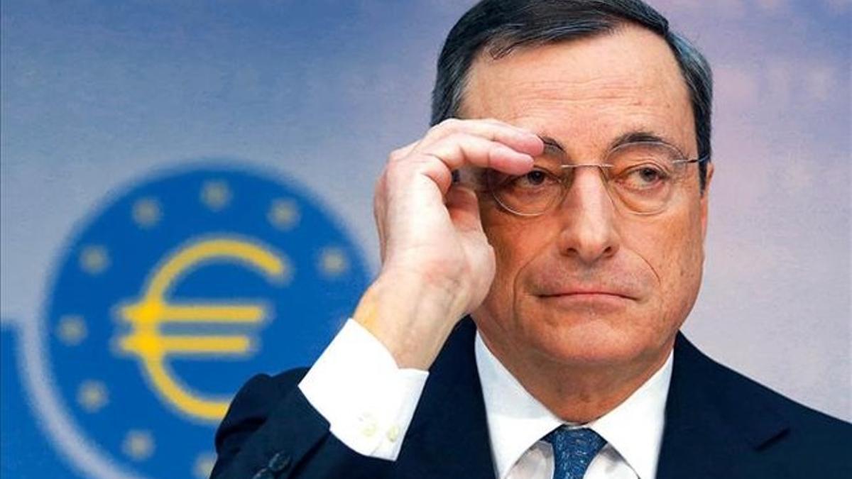 dominical 584 seccion barril Mario Draghi