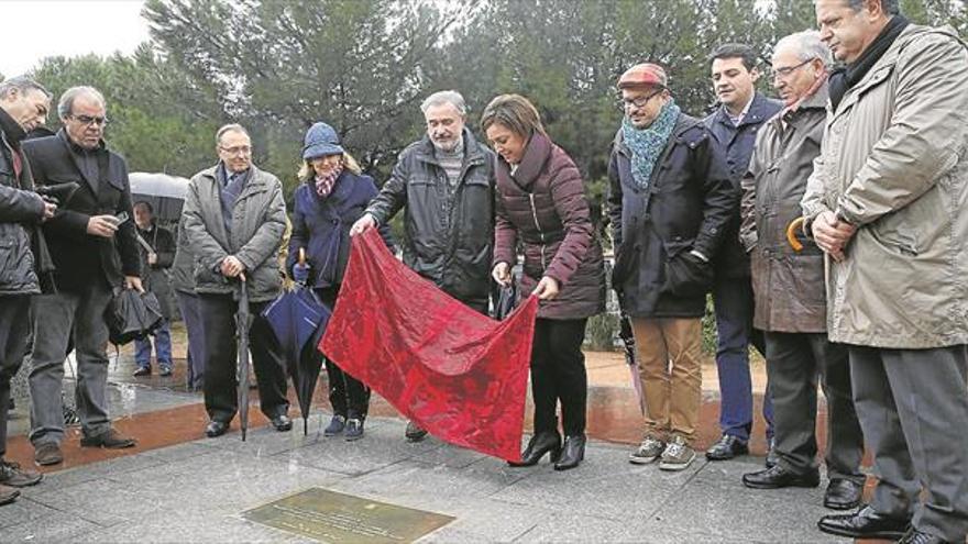 Las víctimas del holocausto tienen una placa en Córdoba