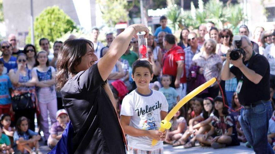 Zamora recibe un centenar de magos de 23 países