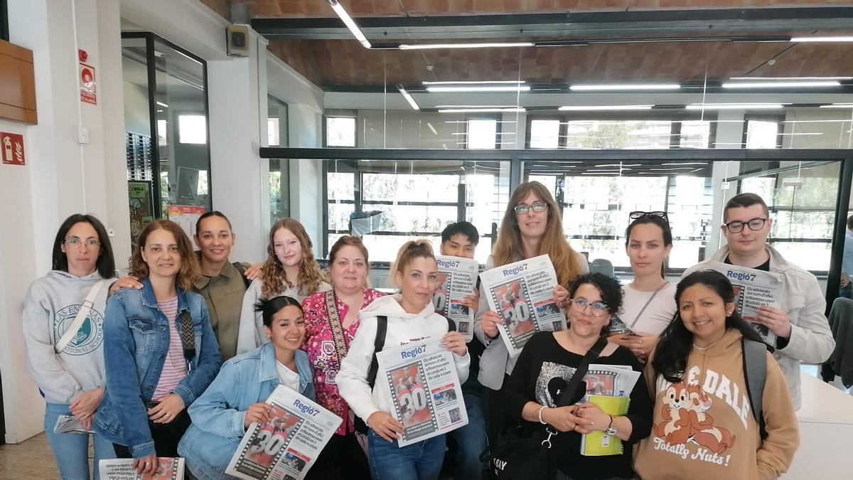 Alumnes d’Ampans visiten les instal·lacions del diari Regió7