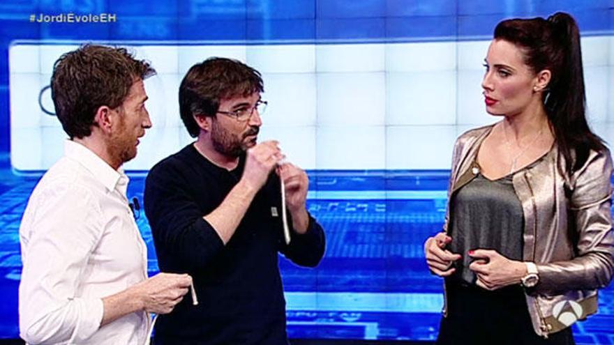 Jordi Évole, Pablo Motos y Pilar Rubio.