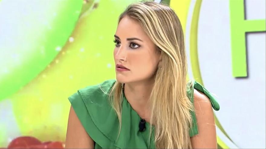 Alba Carrillo carga contra su programa para defender a Rocío Carrasco: &quot;Ella no tiró a nadie por las escaleras&quot;