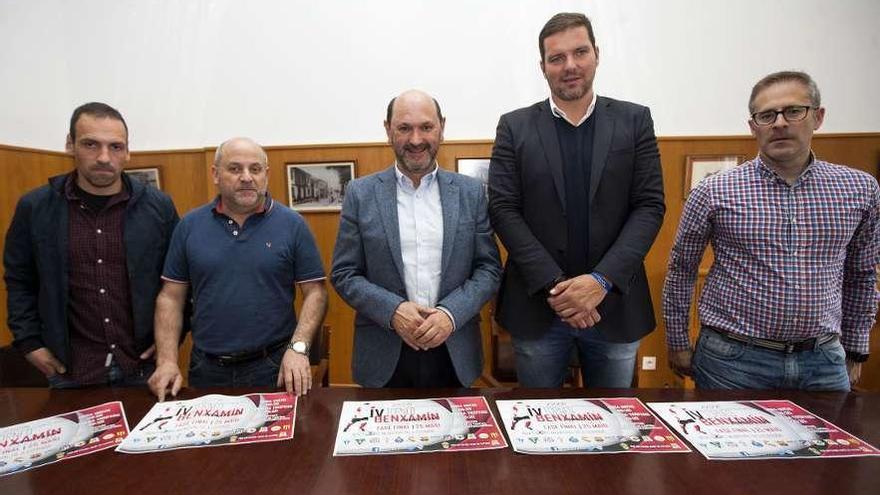 Pacheco, Chicho, Louzán, López Campos y Pena, durante la presentación del torneo. // Bernabé/Cris M.V.